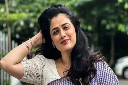 राणौतची पोस्ट आणि गिरीजा ओकचे फॉलोअर्स घटले