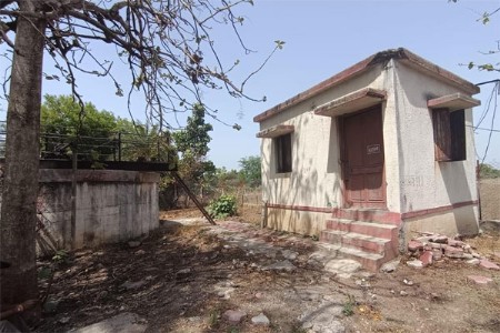पाणीपुरवठा योजनेवर चोरट्यांचा डल्ला