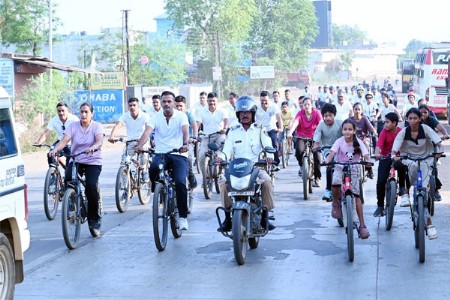 गोंदिया पोलिसांची ‘संडे ऑन सायकल’ रॅली