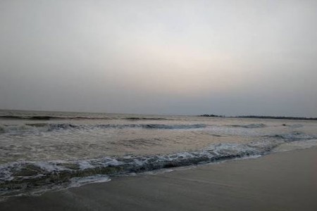 समुद्रात चार मुले बुडाली