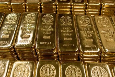 मुंबई विमानतळावर कोट्यवधींचे सोने जप्त