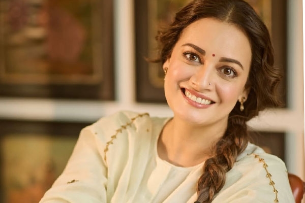 dia mirza trolled over son delivery boy plastic comment sparks debate