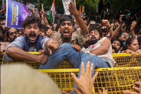 दिल्लीतील आंदोलन प्रकरणात ४८ तासांत १० एफआयआर!