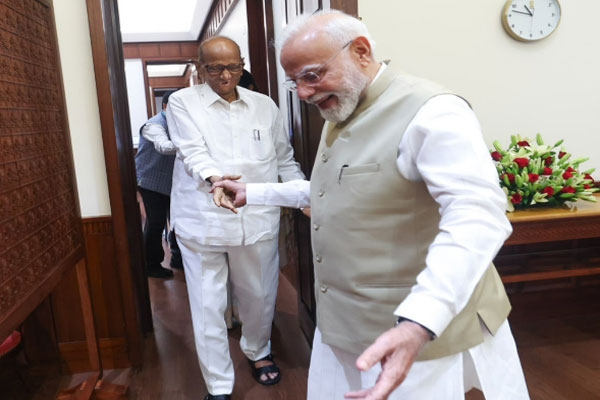 meeting between Pawar and Modi