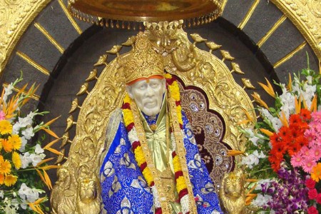 साईभक्तांना मिळणार ‘हरित प्रसाद’