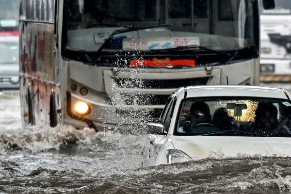 maharashtra heavy rain alert red alert in pune orange alert in konkan flood situation in palghar and nashik