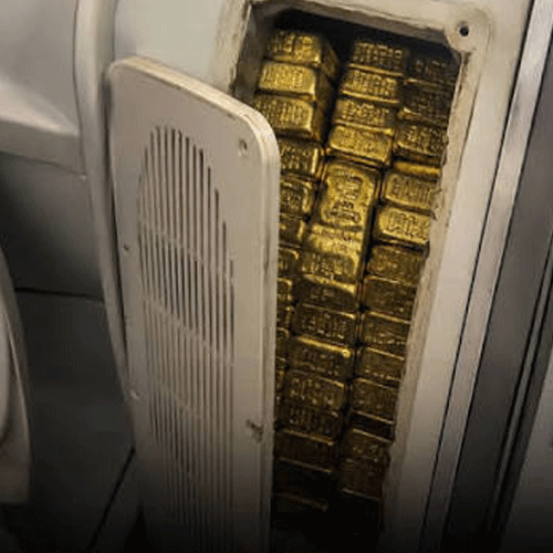 gold found in airplane toilet