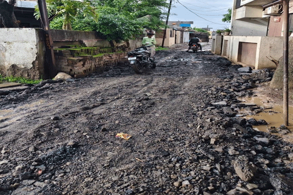 muddy-road