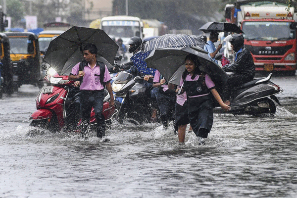 विदर्भ ते कोकण... संपूर्ण राज्याला पावसाचा वेढा