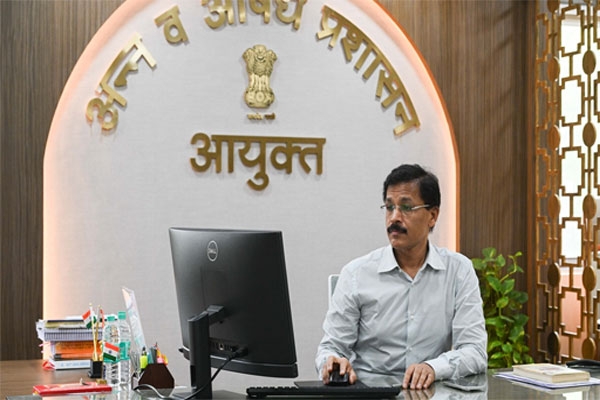 FDA Officers Raise Concerns Over Tukaram Mundhe’s Work Style Amid Statewide Action