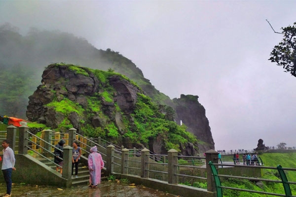 malshej ghat waterfalls monsoon tourism pune heavy rain scenic beauty visitors crowd