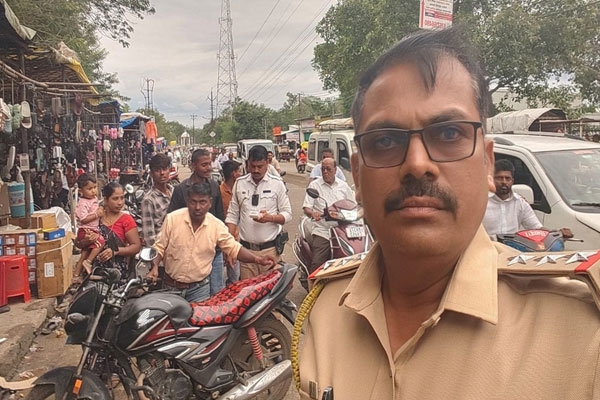 washim traffic police collect rs 1.45 lakh fine during special vehicle checking drive