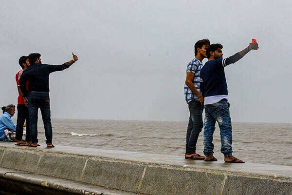 marine drive shocking incident man arrested for secretly photographing women and accessing social media information