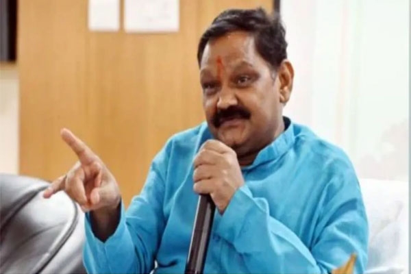 ashok uike