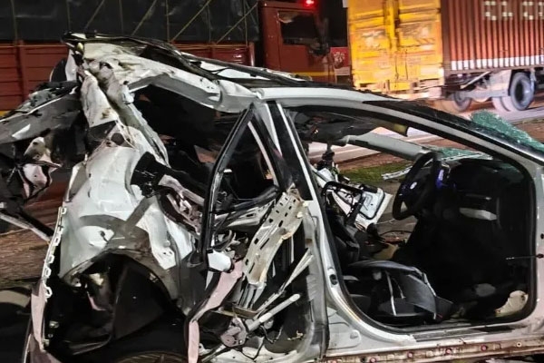 rajgarh accident tragedy nine members of the same family killed, four dead in satara crash