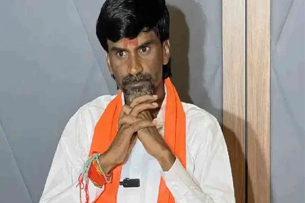 manoj jarange patil targets maharashtra government and congress, warns of decisive maratha agitation