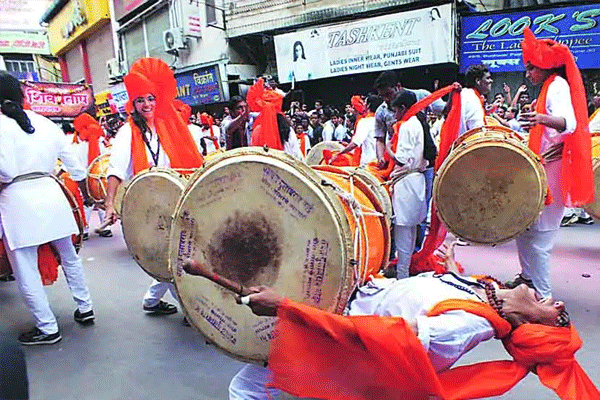 dhol tasha