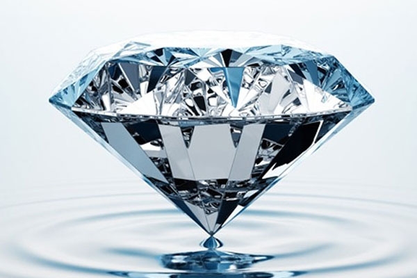 17-Carat Rare Diamond Found in Panna Labourer’s Luck Shines, Diamond Worth Over ₹50 Lakh
