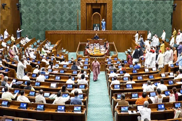 parliamentary-uproar