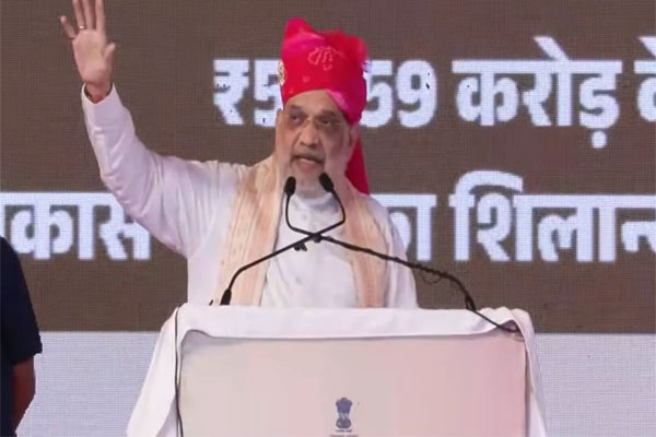 amit shah attacks congress over vande mataram controversy in chittorgarh
