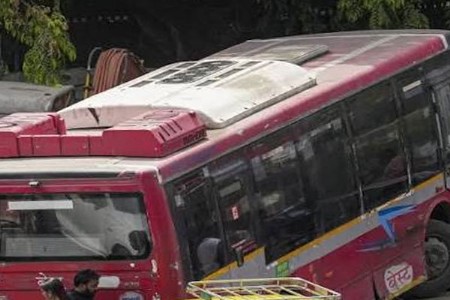 एसटी वर्कशॉपमध्ये थरारक अपघात