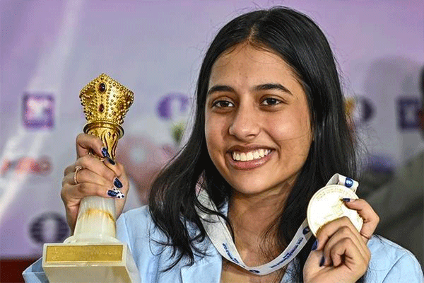 नागपूरची दिव्या, बुद्धीची राणी, 'अर्जुन' पुरस्काराने गाजली कहाणी!