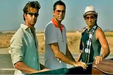 ‘जिंदगी ना मिलेगी दोबारा २’वर झोया अख्तरची मोठी अपडेट