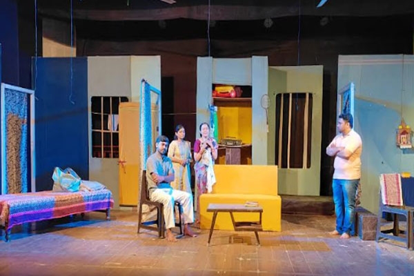 Play presented by Smrutit Manini organization