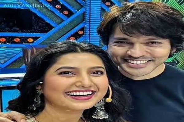 prajakta mali and lalit prabhakar reunite after 13 years for ‘shubh mangalam jodi dangalam’