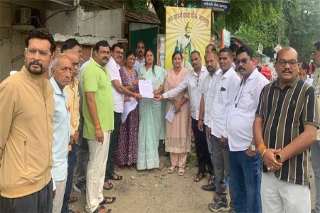 गाडगेबाबा चौकात प्रवासी निवारा होणार
