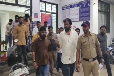 गोंदियात शिंदेंच्या शिवसैनिकांचा आपसात ‘राडा’