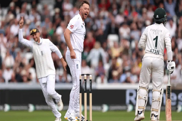 pakistan routed by englands onslaught