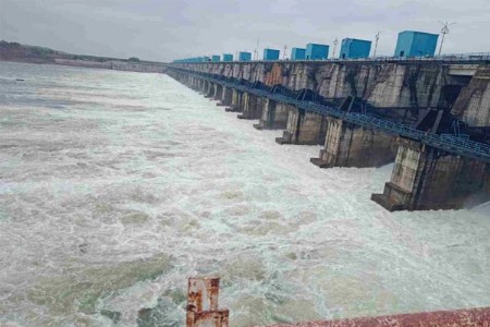 पावसाची पाठ; विदर्भातील जलसाठे कसे भरणार?