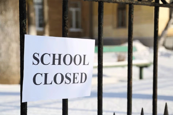 SCHOOL CLOSE