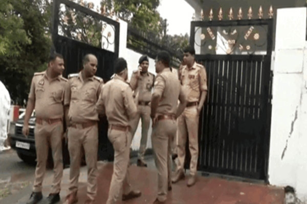 nashik cyber scam private company official loses ₹90 lakh after 12-day digital house arrest