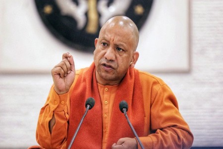जन्माष्टमीआधी योगींचा ‘अ‍ॅक्शन मोड’