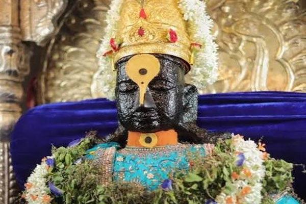 Prakshal Puja performed after Ekadashi Prakshal Puja performed after Ekadashi