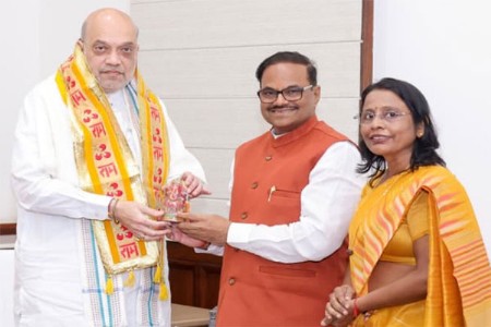 गृहमंत्री शहा यांना भेटले खा. अनिल बोंडे