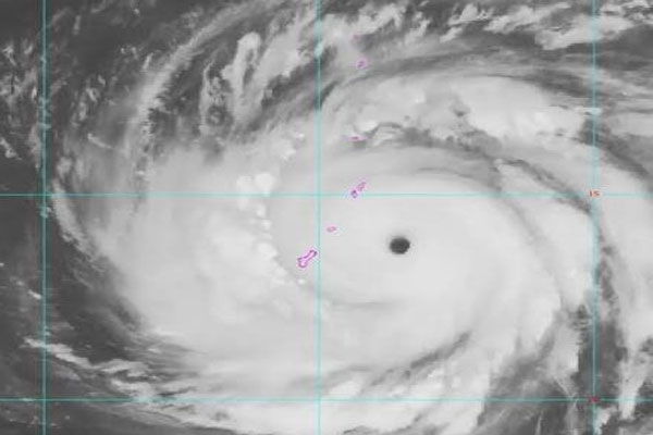 cyclone dolphin 162 heads towards china; winds reach 162 kmph, administration on alert