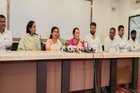 मुलीवरील लैंगिक अत्याचार प्रकरण फास्ट ट्रॅक कोर्टात चालवा