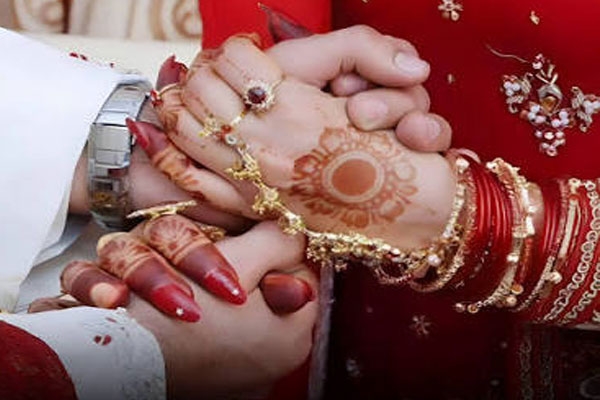 Couples will receive money after marriage