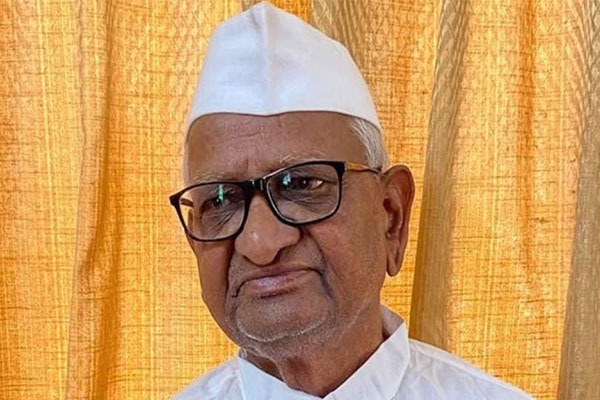anna hazare hospitalized in mumbai icu after viral infection and severe dehydration