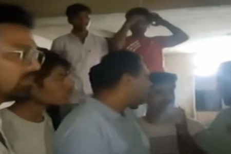 शासकीय वसतिगृहातील २१ विद्यार्थी उपाशी