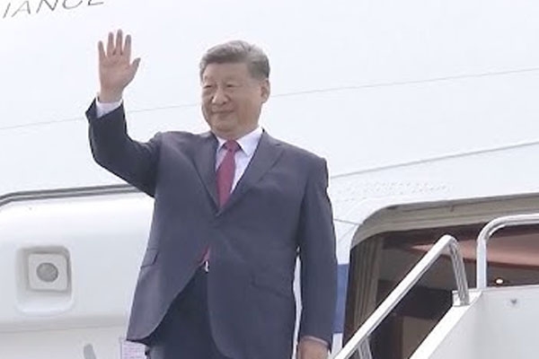 Jinping leaves for China