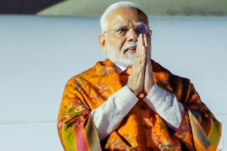 विश्वगुरू भारत आणि पंतप्रधान नरेंद्र मोदी