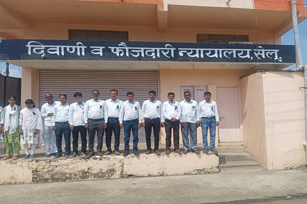 court employees protest court employees protest