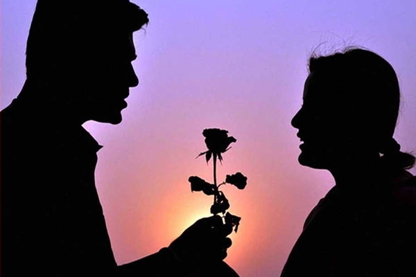 A mother-in-law falls in love with her son-in-law