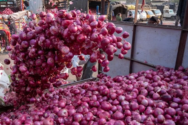 ndia in a tight spot in the onion market