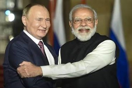 वाढदिवशी पुतिनांचा मोदींना संदेश; ‘तुमचा दर्जा खूप मोठा’