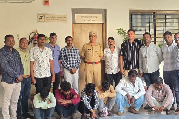 akola police action 8 booked in anti-drug drive under operation prahar